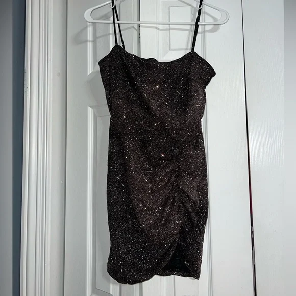 Black Glittery Windsor Dress | Women’s Large - Picture 14 of 15